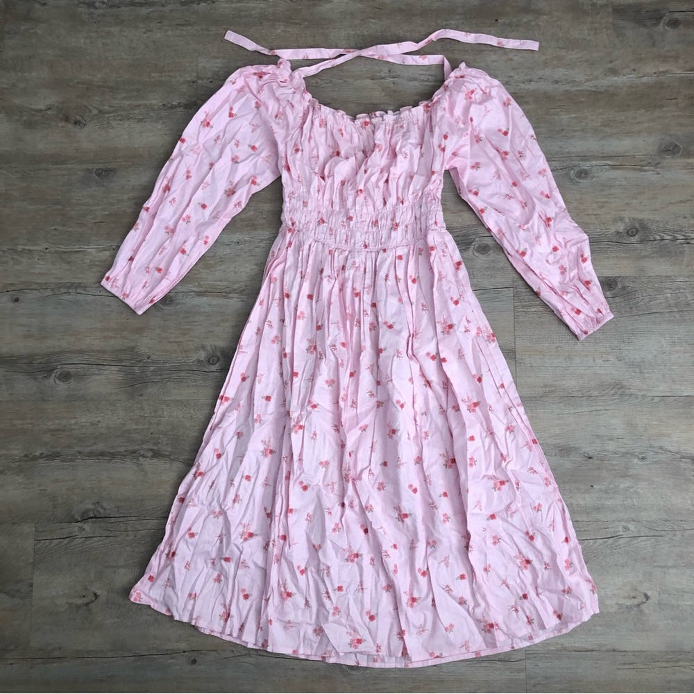 Dynasty George  Daphne- Strawberry Floral- M